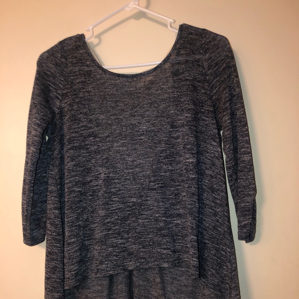 Quarter length sleeve shirt